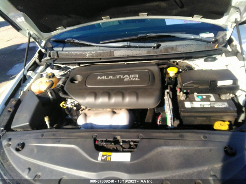 2015 CHRYSLER 200 S - 1C3CCCBB1FN558282