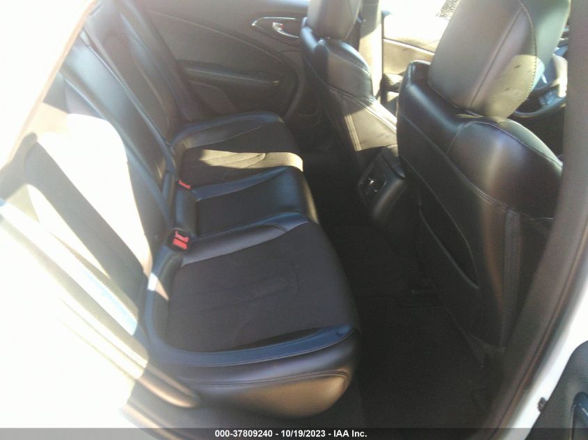 2015 CHRYSLER 200 S - 1C3CCCBB1FN558282