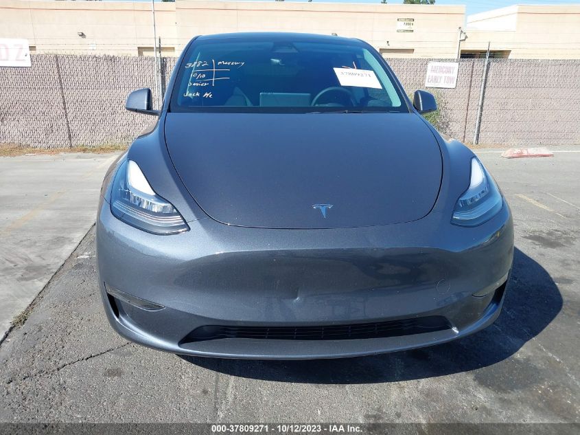 7SAYGDEE7PA039285 Tesla Model Y LONG RANGE 11