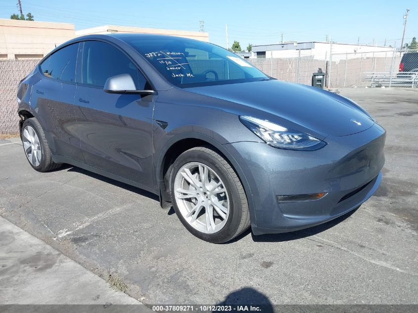 7SAYGDEE7PA039285 Tesla Model Y LONG RANGE