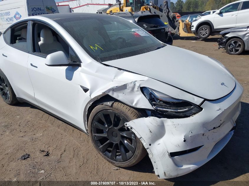 2021 TESLA MODEL Y LONG RANGE - 5YJYGAEE6MF144331