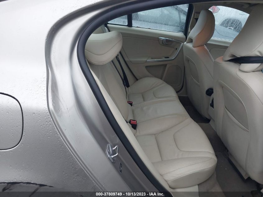 2014 VOLVO S60 T5 - YV1612FS9E2272399