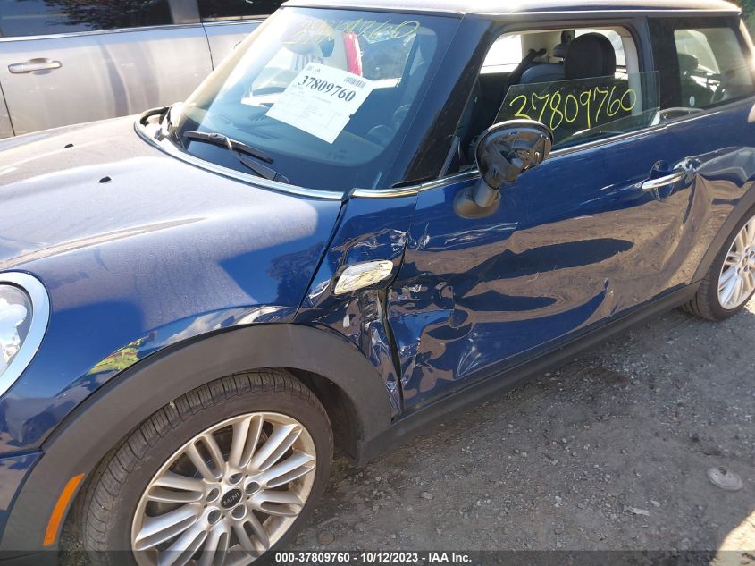 2015 MINI COOPER HARDTOP S WMWXP7C53F2A35235