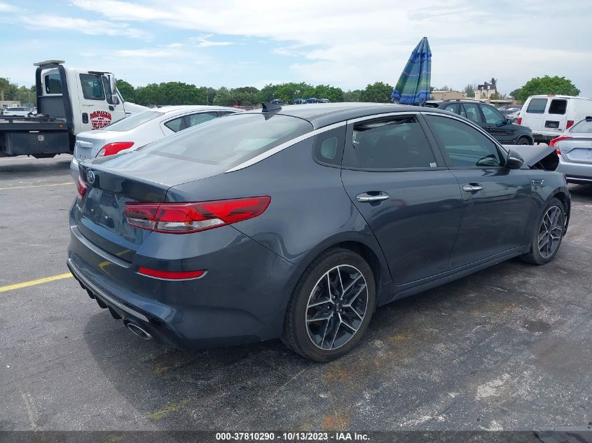 2020 KIA OPTIMA SE - 5XXGT4L3XLG435095