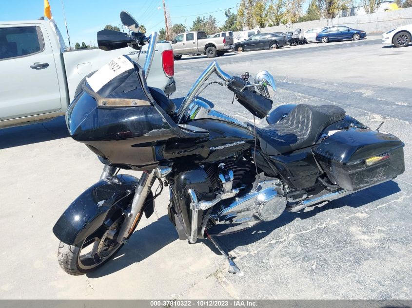 VIN 1HD1KHC11KB602431 2019 HARLEY-DAVIDSON FLTRX