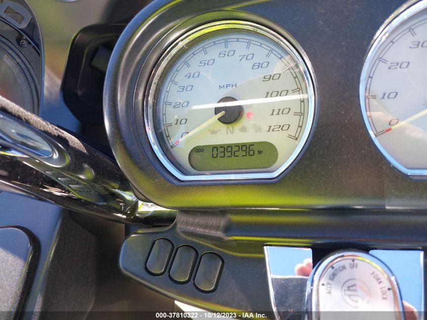 VIN 1HD1KHC11KB602431 2019 HARLEY-DAVIDSON FLTRX