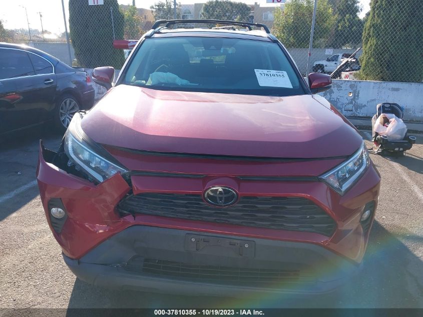 2020 TOYOTA RAV4 XLE - 2T3W1RFV0LW067082