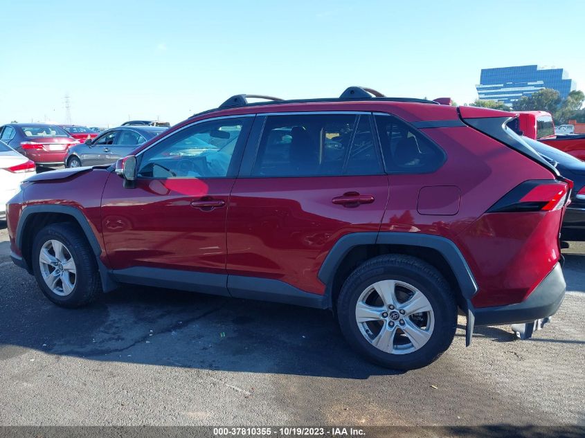 2020 TOYOTA RAV4 XLE - 2T3W1RFV0LW067082