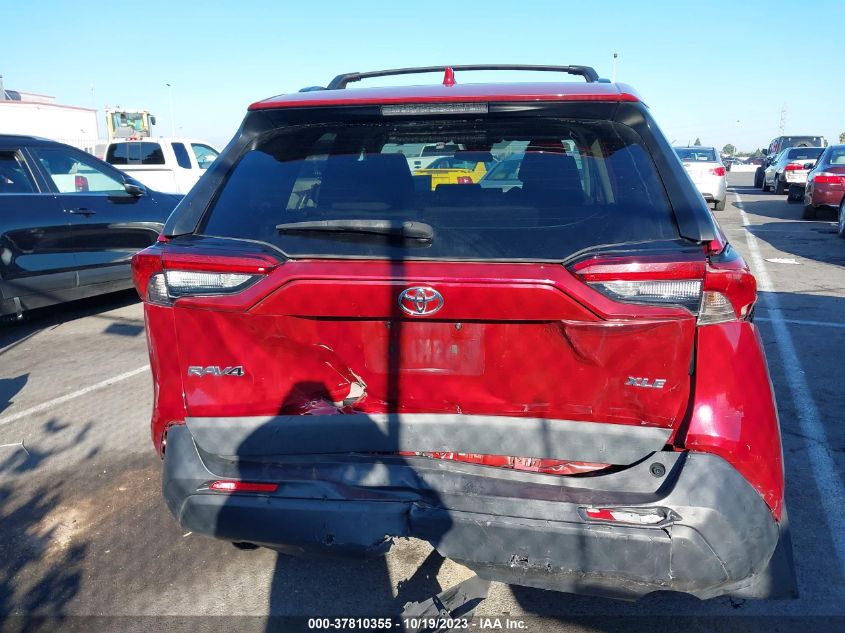 2020 TOYOTA RAV4 XLE - 2T3W1RFV0LW067082