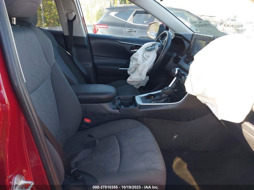 2020 TOYOTA RAV4 XLE - 2T3W1RFV0LW067082