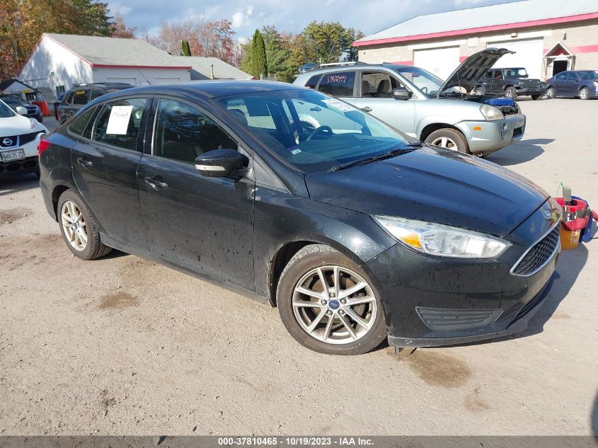 2015 FORD FOCUS SE - 1FADP3F26FL325742