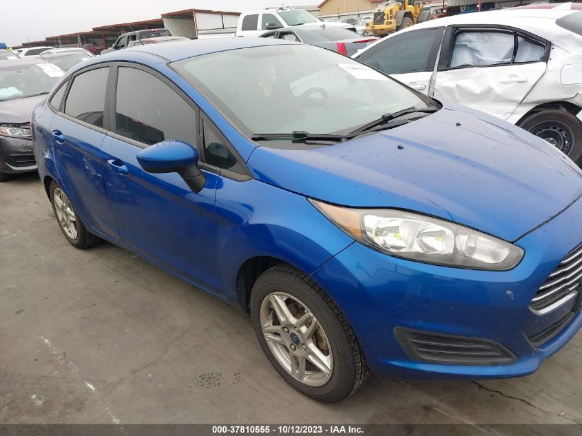 3FADP4BJ1KM121328 Ford Fiesta SE 13