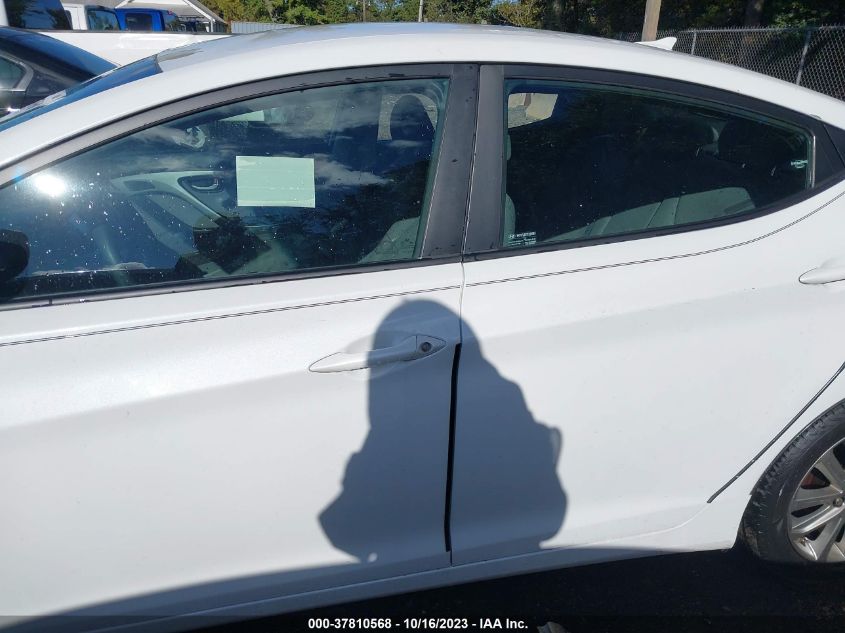 2016 HYUNDAI ELANTRA SE - 5NPDH4AE5GH727756
