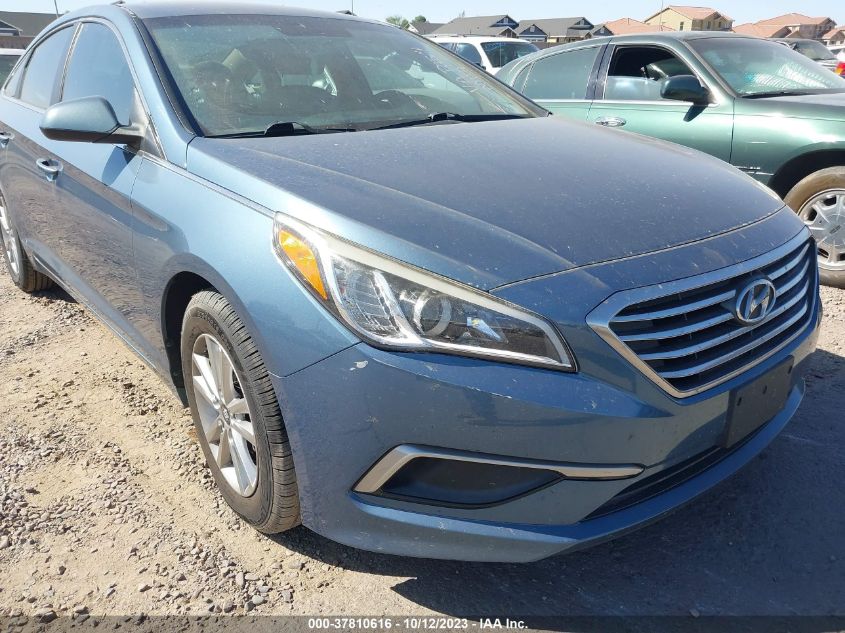 2016 HYUNDAI SONATA 2.4L SE - 5NPE24AF7GH361331