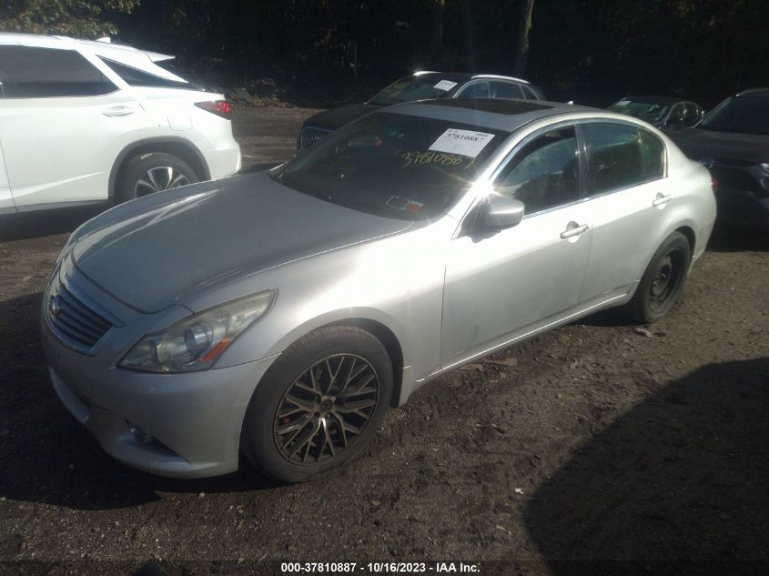 2015 INFINITI Q40 JN1CV6AR5FM524831