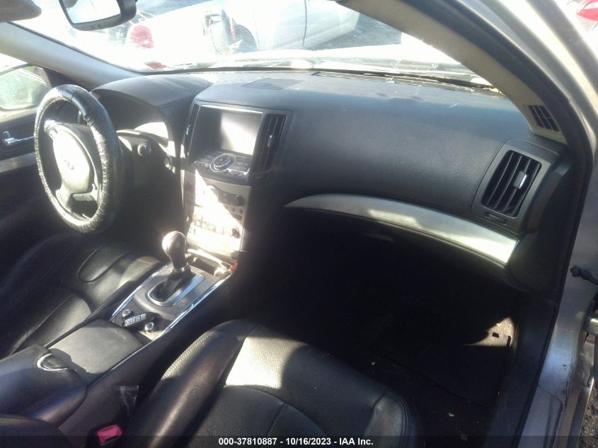 2015 INFINITI Q40 JN1CV6AR5FM524831
