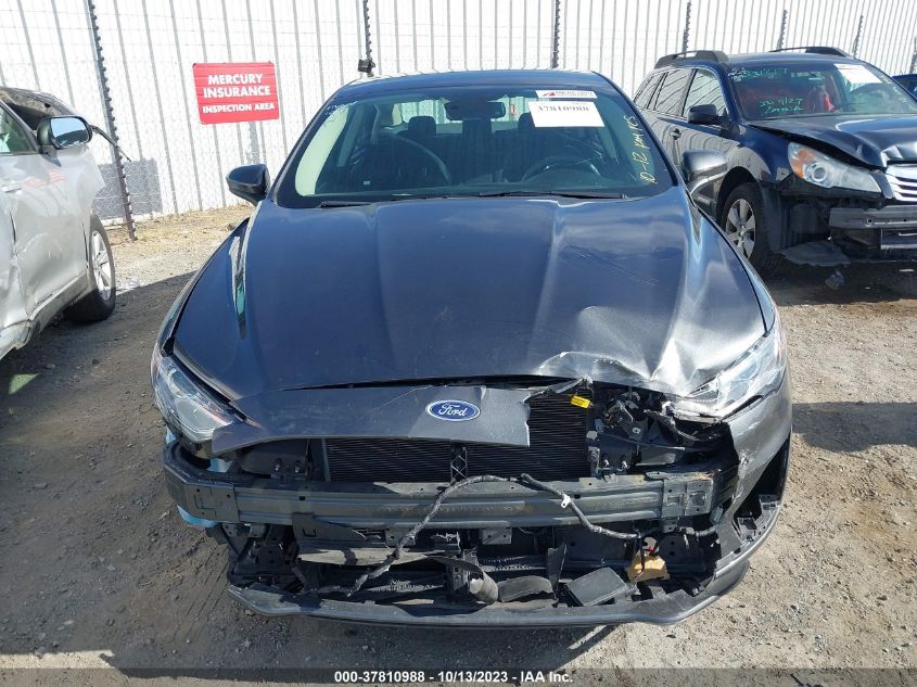 3FA6P0HD6LR189454 Ford Fusion SE 12