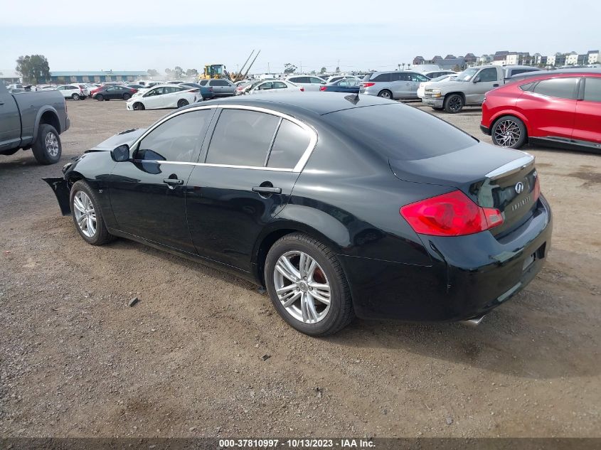 2015 INFINITI Q40 JN1CV6AP2FM501795