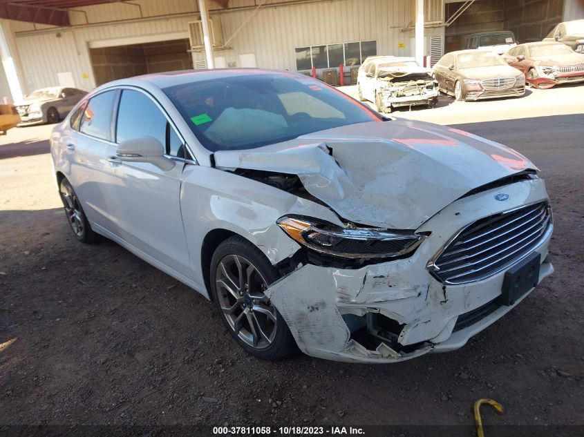 3FA6P0CD8KR233668 Ford Fusion SEL