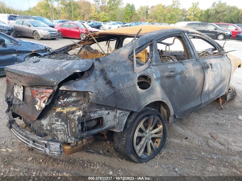 2015 CHRYSLER 200 LIMITED - 1C3CCCAB7FN601072