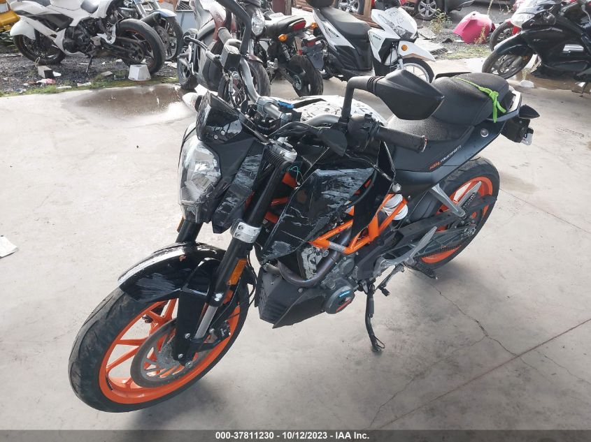 2016 KTM RC 390 MD2JGJ404GC280668