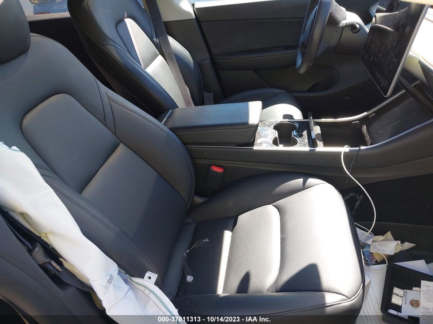 VIN 5YJYGDEE3MF083148 2021 TESLA MODEL Y