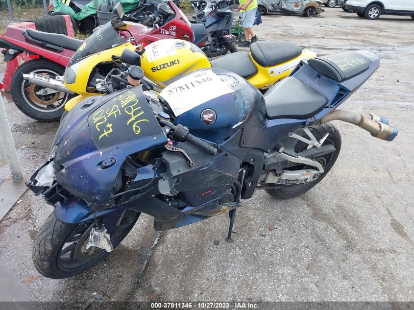 2013 HONDA CBR600 RR - JH2PC4049DK600386