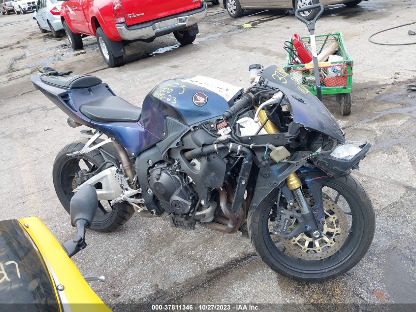2013 HONDA CBR600 RR - JH2PC4049DK600386