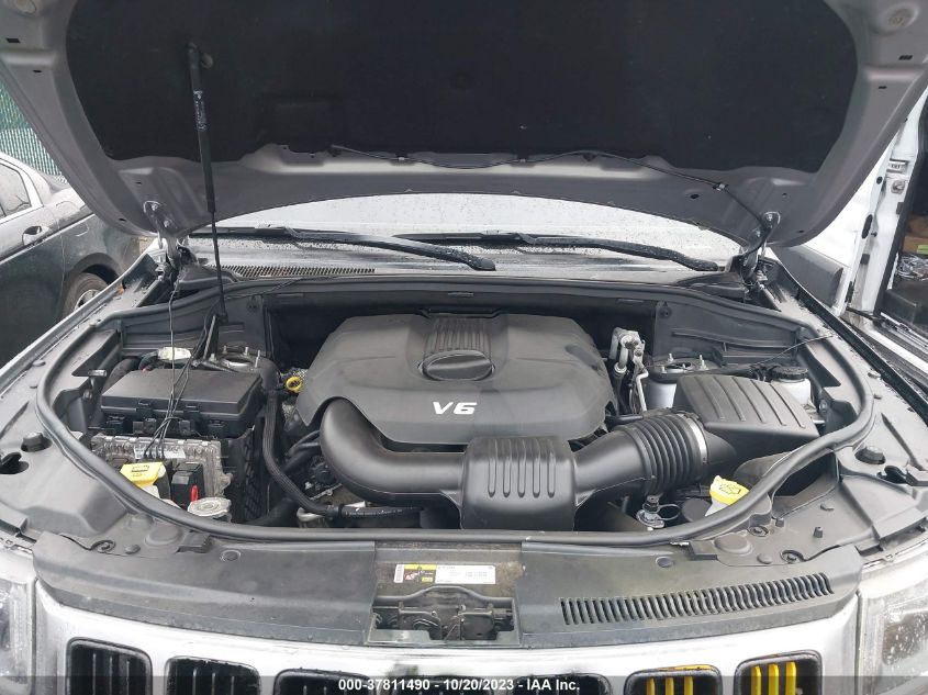 2014 JEEP GRAND CHEROKEE LAREDO - 1C4RJFAG3EC470936