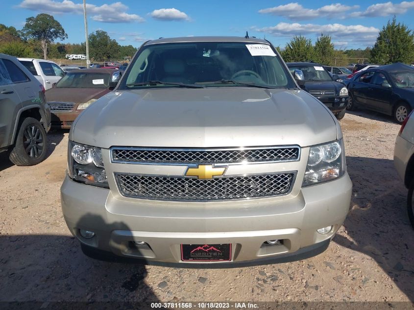 2013 CHEVROLET SUBURBAN 1500 LT 1GNSCJE06DR144045