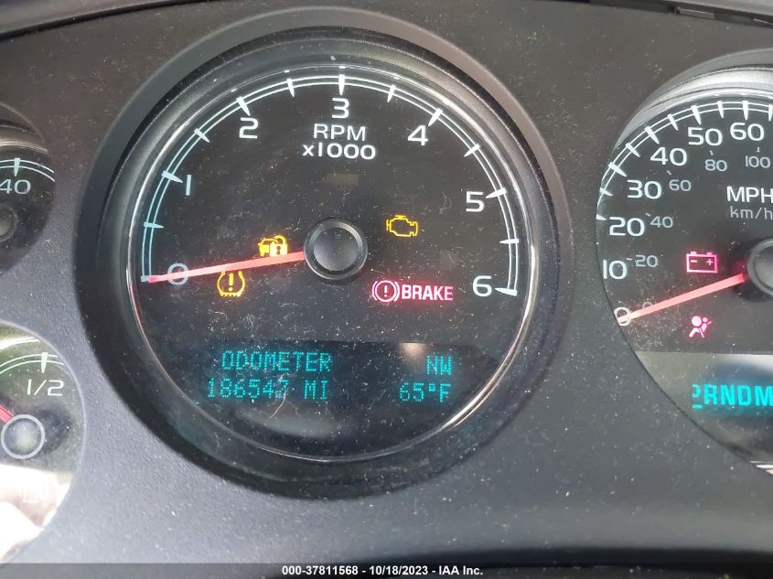 2013 CHEVROLET SUBURBAN 1500 LT 1GNSCJE06DR144045