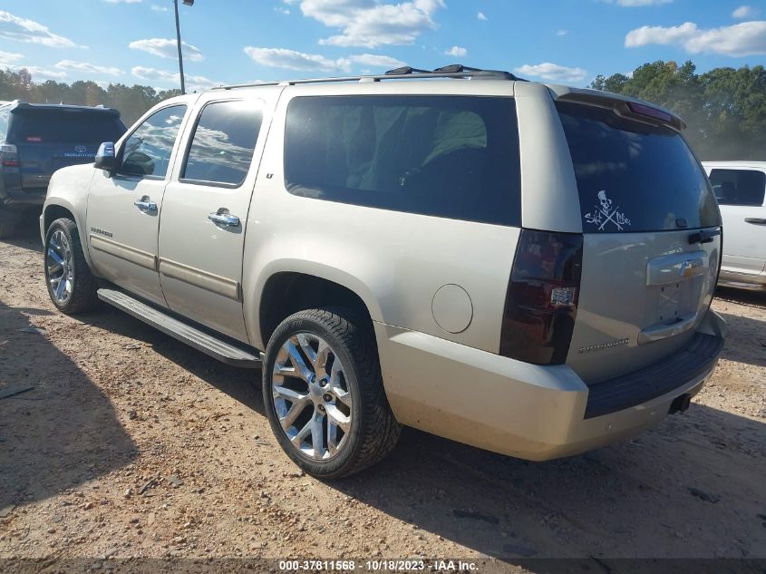 2013 CHEVROLET SUBURBAN 1500 LT 1GNSCJE06DR144045