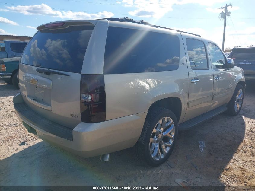 2013 CHEVROLET SUBURBAN 1500 LT 1GNSCJE06DR144045
