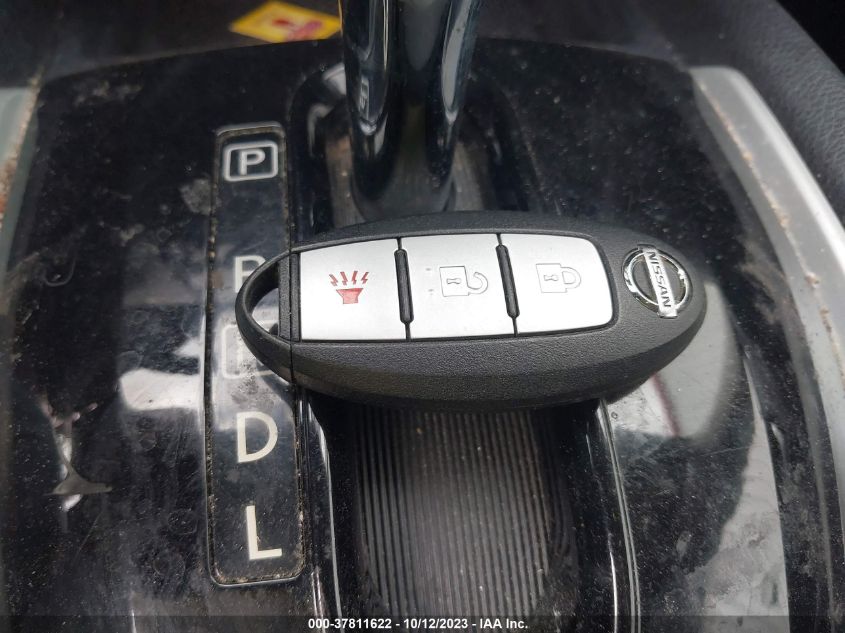 2014 NISSAN ROGUE SV - 5N1AT2MT7EC791396