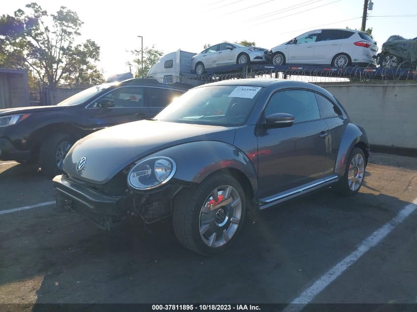 2013 VOLKSWAGEN BEETLE COUPE 2.5L W/SUN/SOUND/NAV - 3VWJP7AT3DM603073