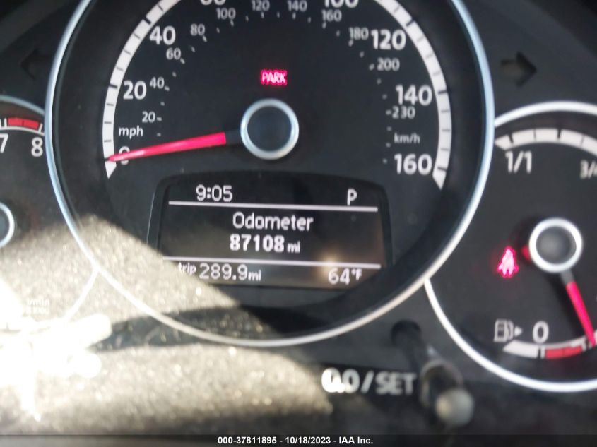 2013 VOLKSWAGEN BEETLE COUPE 2.5L W/SUN/SOUND/NAV - 3VWJP7AT3DM603073