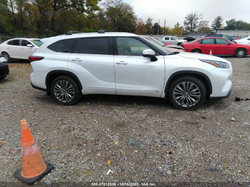 2022 TOYOTA HIGHLANDER HYBRID PLATINUM - 5TDEBRCH9NS074799