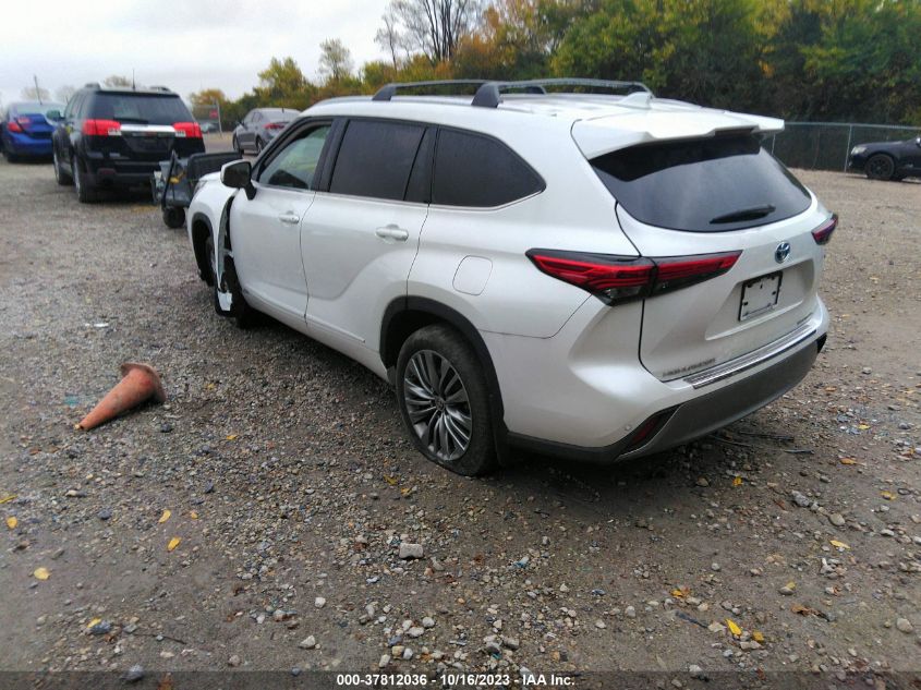 2022 TOYOTA HIGHLANDER HYBRID PLATINUM - 5TDEBRCH9NS074799