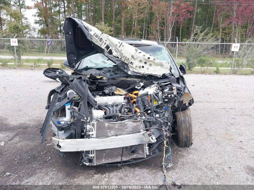 2017 HYUNDAI IONIQ HYBRID SEL - KMHC75LC2HU036395