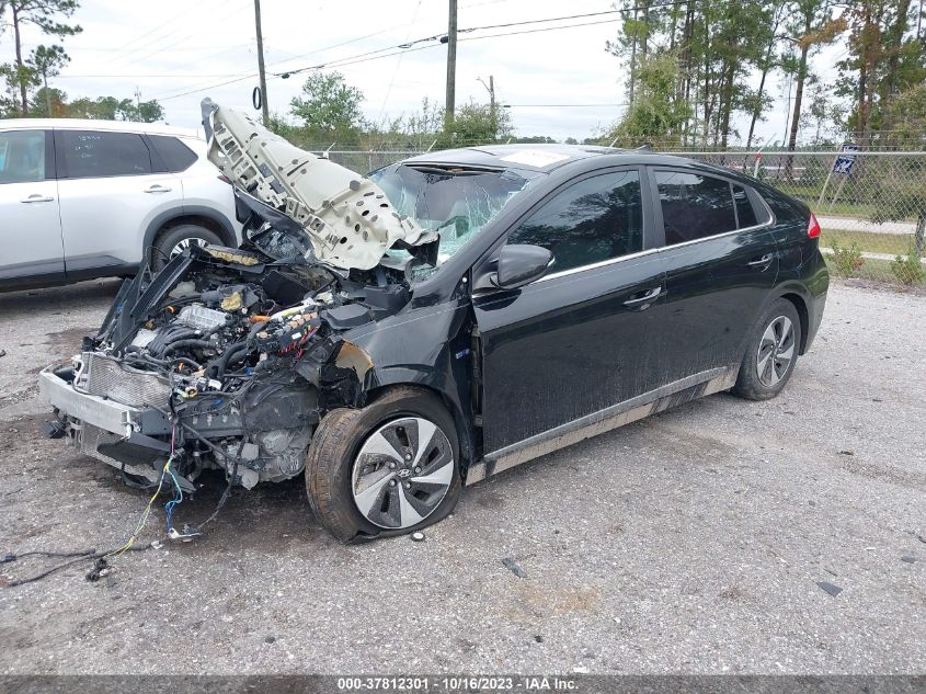 2017 HYUNDAI IONIQ HYBRID SEL - KMHC75LC2HU036395