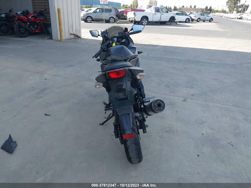 2011 KAWASAKI EX250 J JKAEXMJ19BDA92217