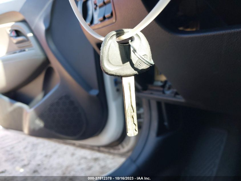 2015 KIA RIO LX - KNADM4A37F6489831