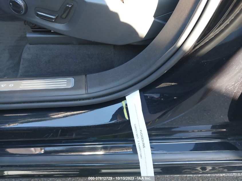 2022 VOLVO XC90 MOMENTUM - YV4A22PK0N1834138