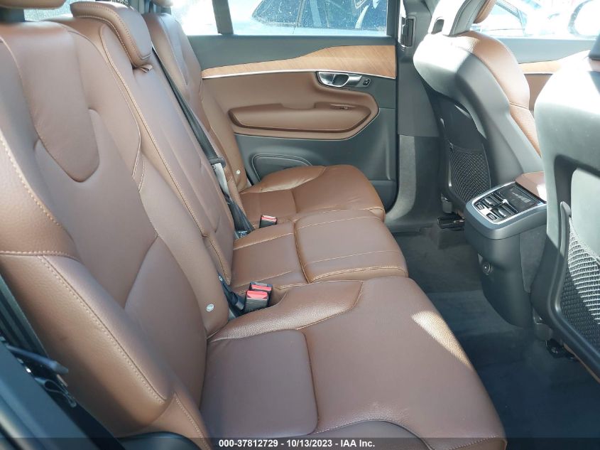 2022 VOLVO XC90 MOMENTUM - YV4A22PK0N1834138