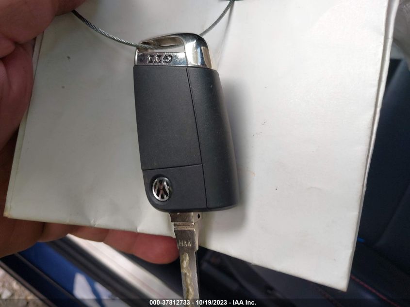 2016 VOLKSWAGEN GOLF GTI AUTOBAHN W - 3VW447AU6GM031158
