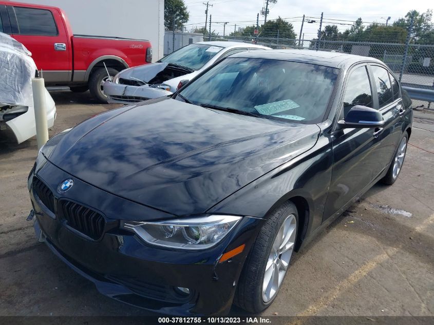 2014 BMW 320I WBA3B1G5XENS77812