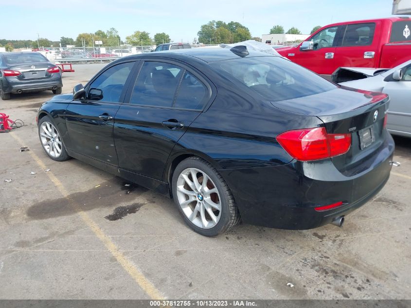2014 BMW 320I WBA3B1G5XENS77812