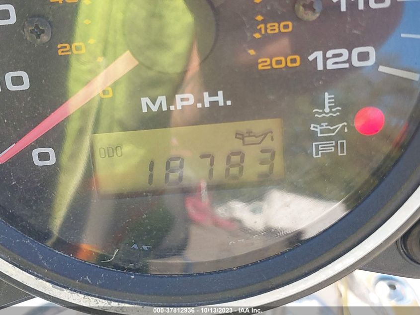 2005 SUZUKI M50 BK5 JS1VS56A852104643