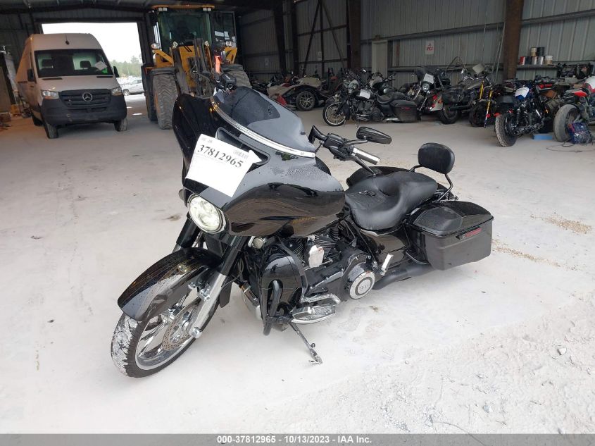 2015 HARLEY-DAVIDSON FLHXSE CVO STREET GLIDE 1HD1PXN11FB955850