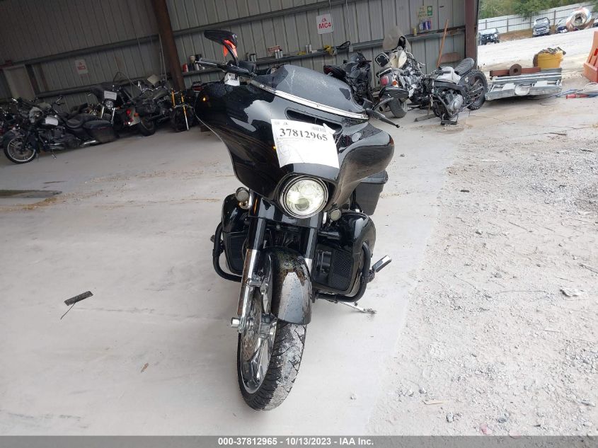 2015 HARLEY-DAVIDSON FLHXSE CVO STREET GLIDE 1HD1PXN11FB955850